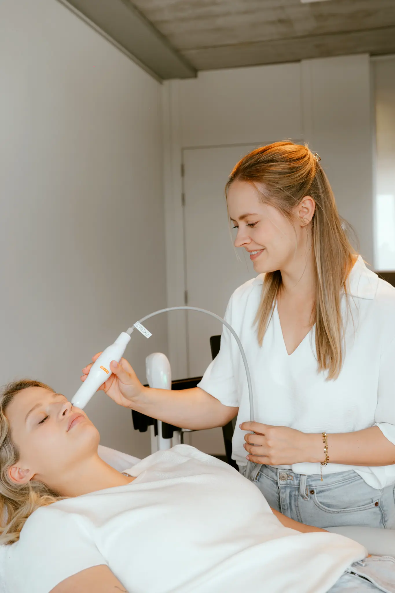 HIFU Osiris Max in actie tijdens een behandeling