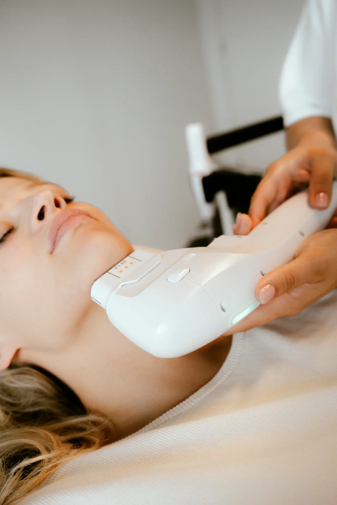 HIFU Osiris Max in actie tijdens een behandeling